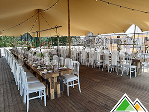 Ruime, professionele stretchtent waarmee u zowel 's zomers als 's winters uw terras openstelt