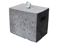 Betonblok met handgrepen aan de zijkanten