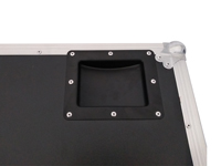 Dankzij deze verstevigde uithollingen zijn de flightcases makkelijk stapelbaar.