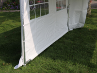 Het optionele grondframe zorgt voor extra stabiliteit en mooi opgespannen zijwanden