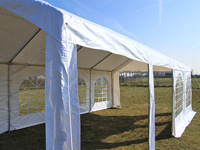 Professionele partytent van 4x8 meter in wit pvc