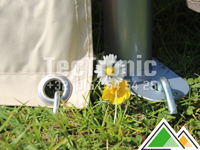Verankering partytent in het gras
