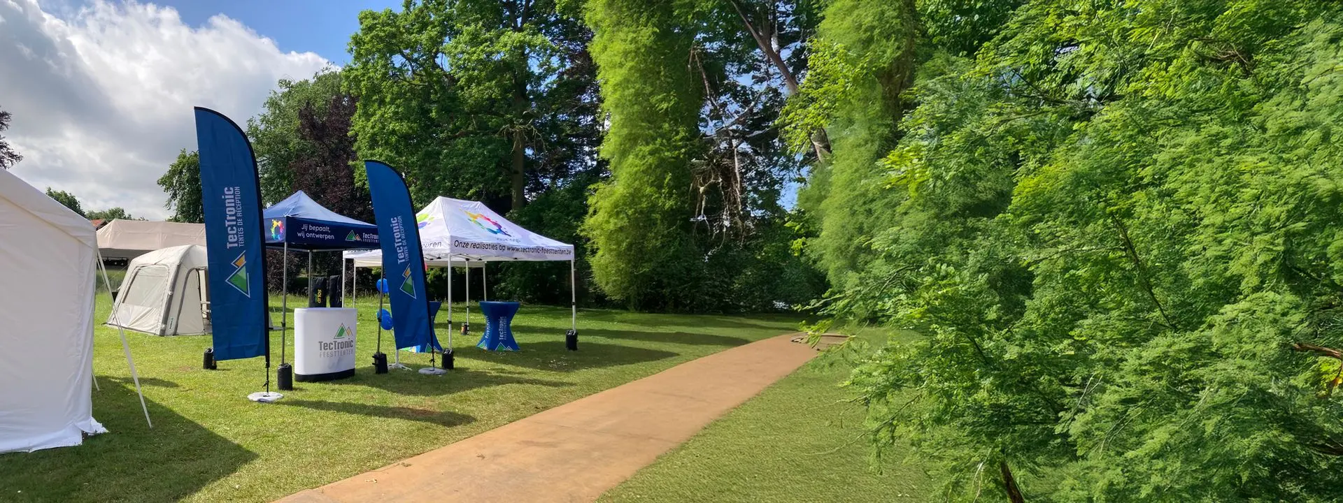 TecTronic Feesttenten bedrukte vouwtenten, beachvlaggen, partytafelhoes en opblaasbare balie