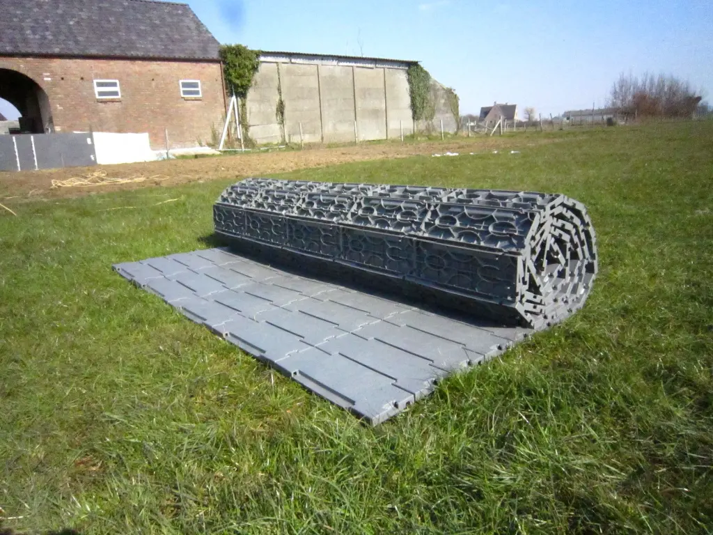 Snelle installatie van je tentvloer: ontrollen en klaar!